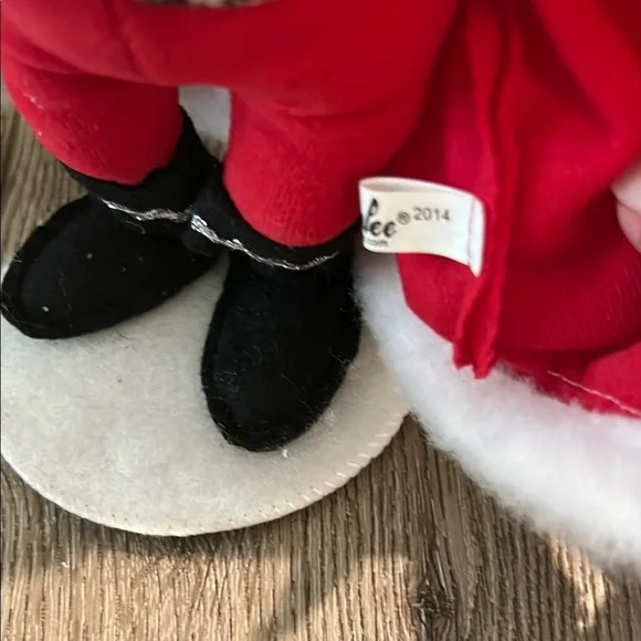 Annalee 9” Classy Santa Clause Red Holiday Decor Christmas Figurine 2014 - Picture 2 of 5